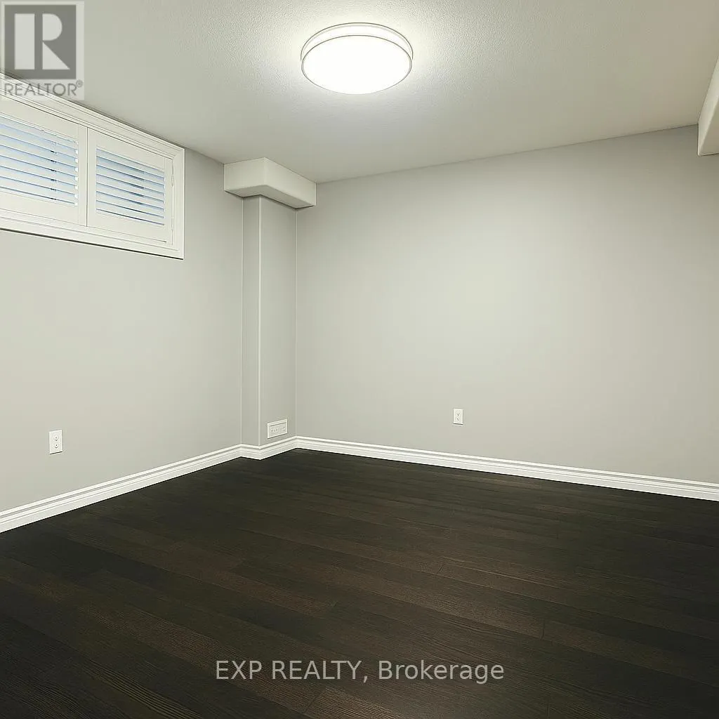 LOWER - 526 WOODBINE AVENUE