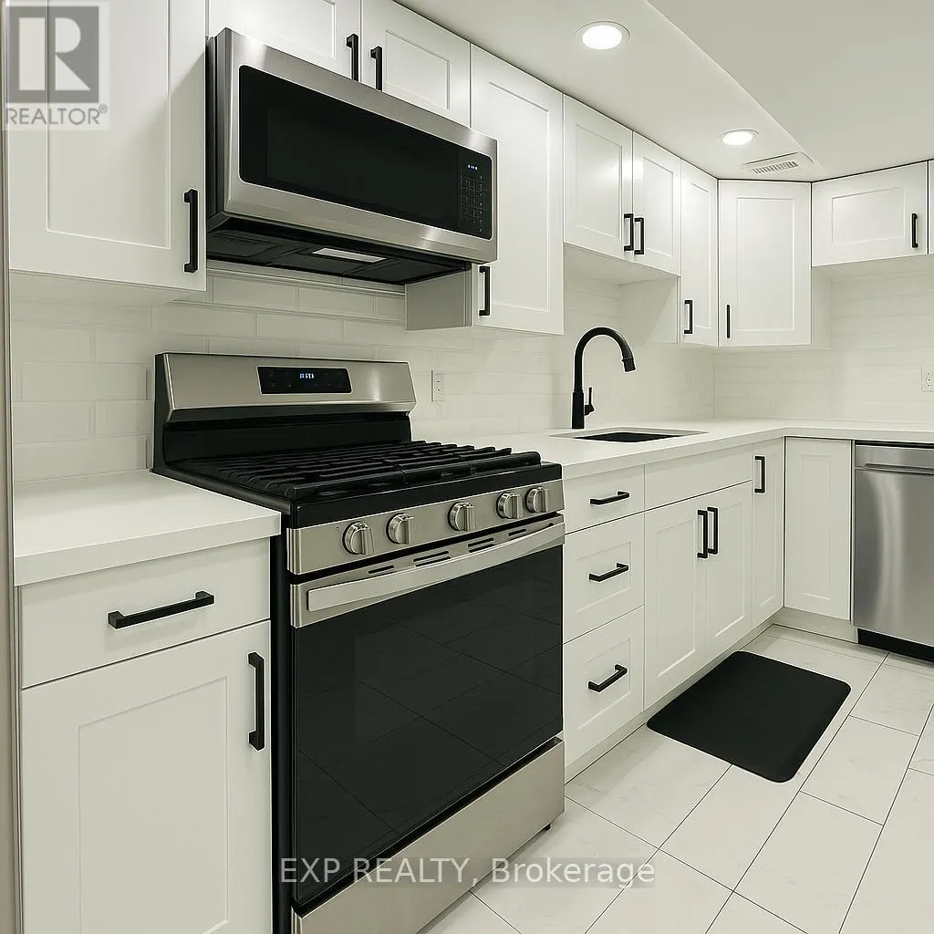 LOWER - 526 WOODBINE AVENUE