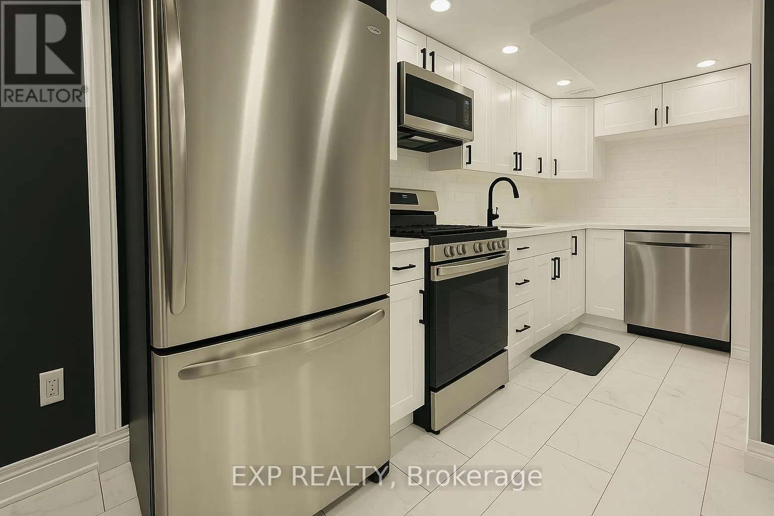 LOWER - 526 WOODBINE AVENUE