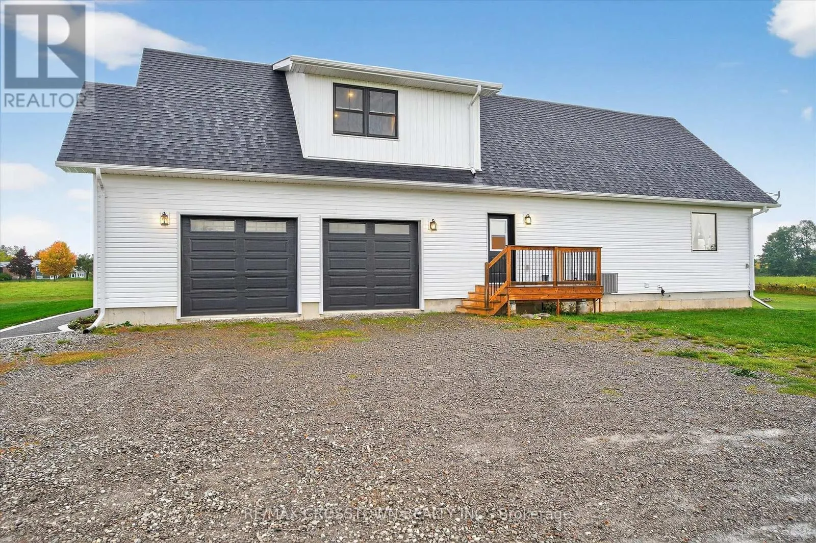 613 COUNTY RD 8 ROAD