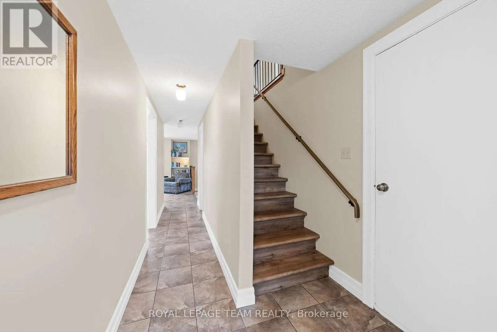 1119 FIREFLY LANE