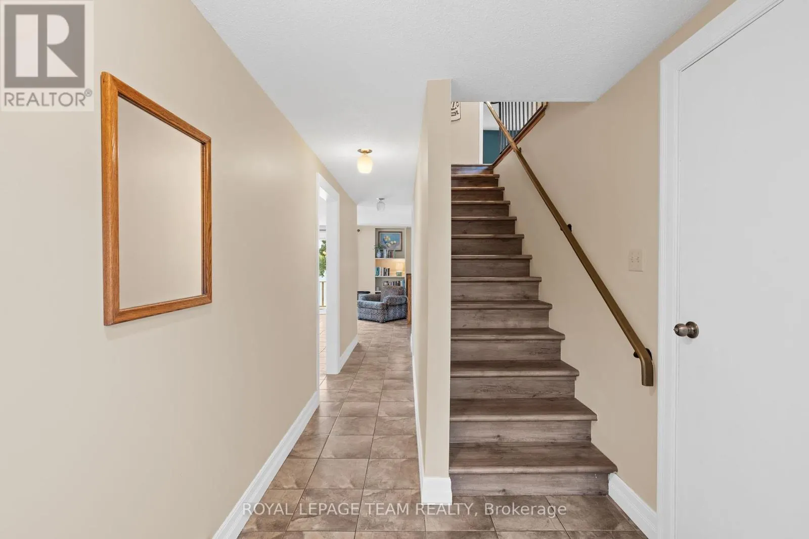 1119 FIREFLY LANE