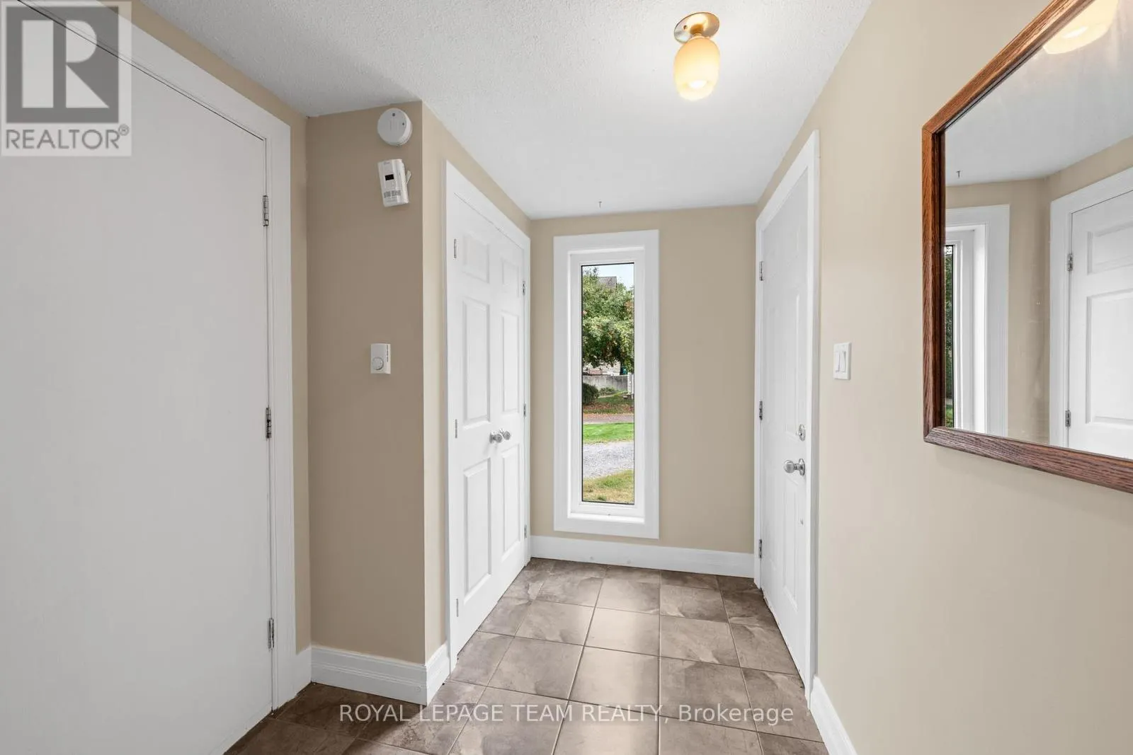 1119 FIREFLY LANE