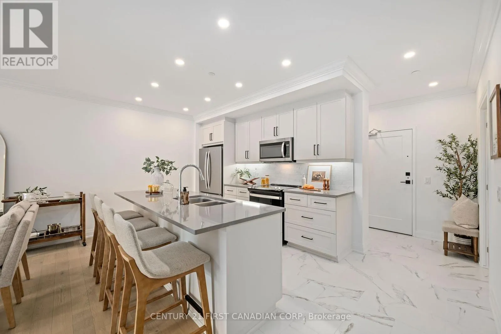 308 - 1560 UPPER WEST AVENUE, #308