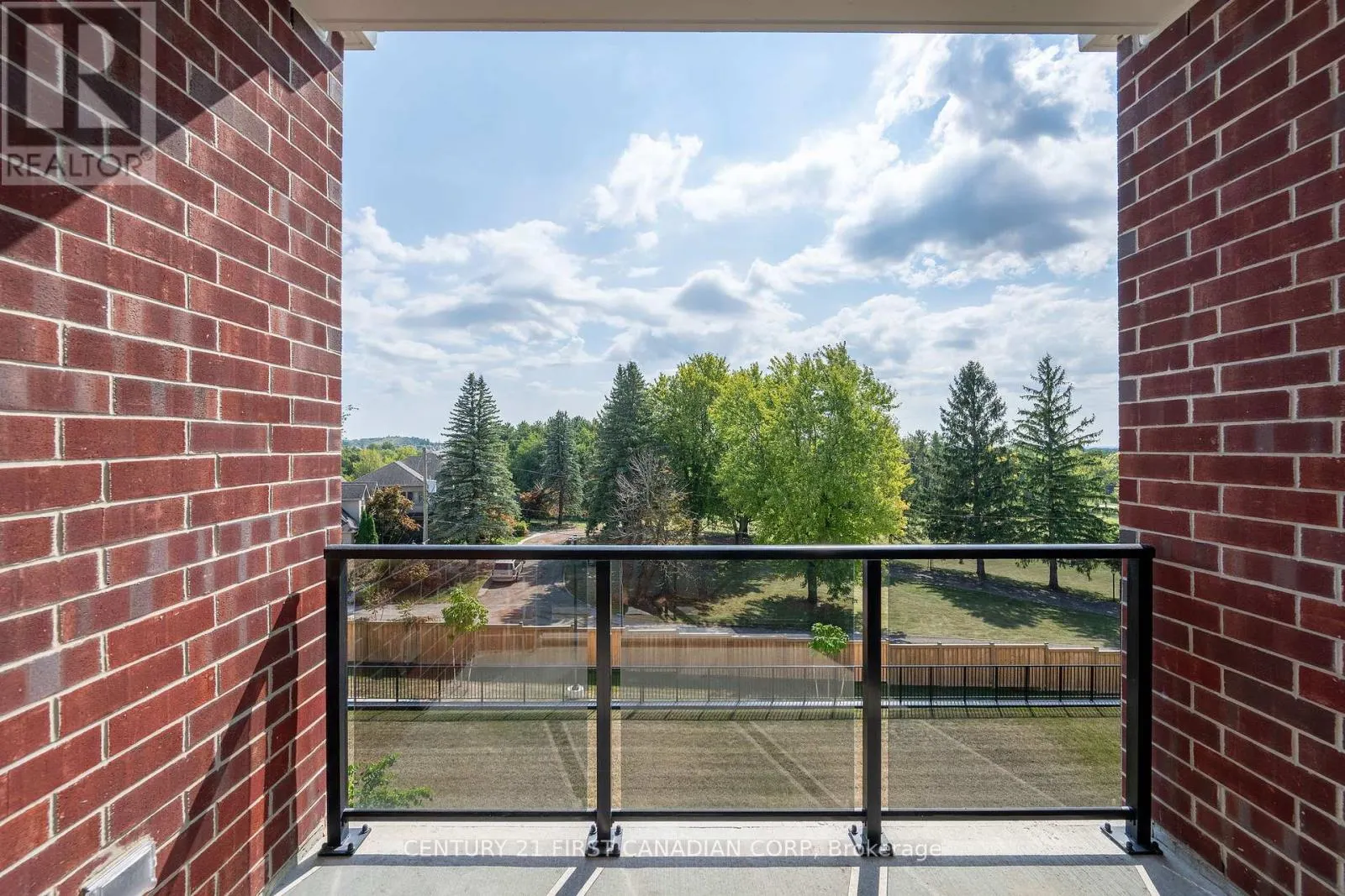 308 - 1560 UPPER WEST AVENUE, #308