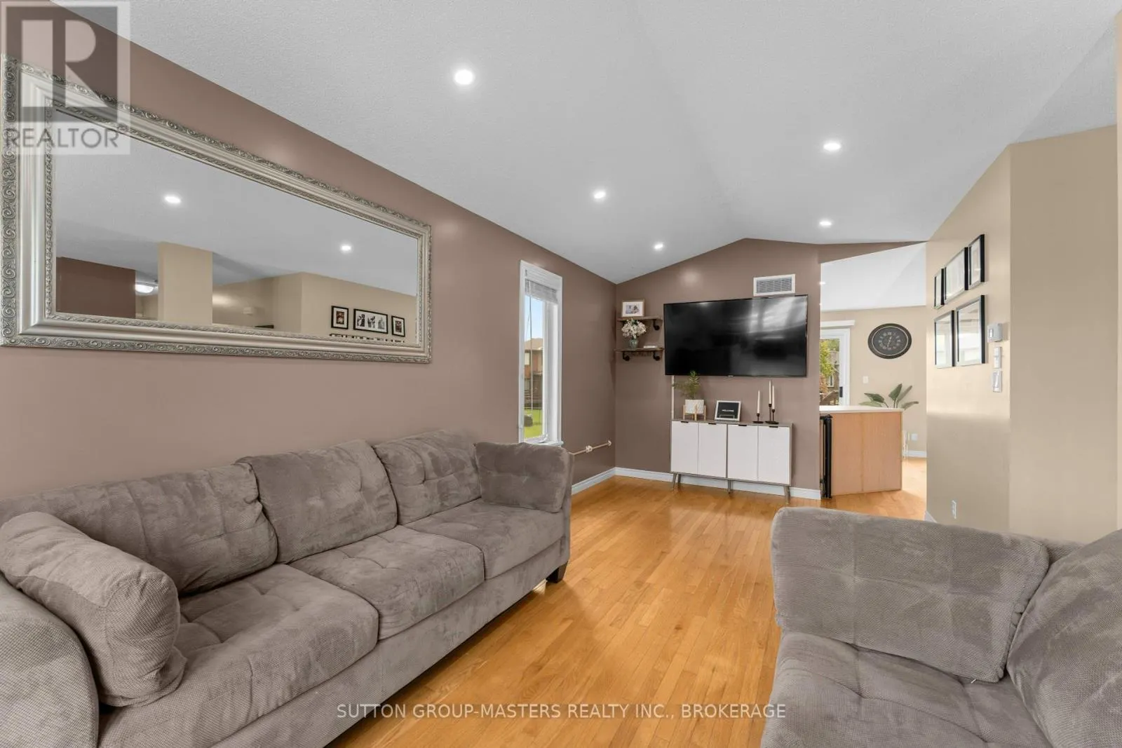 864 RINGSTEAD STREET