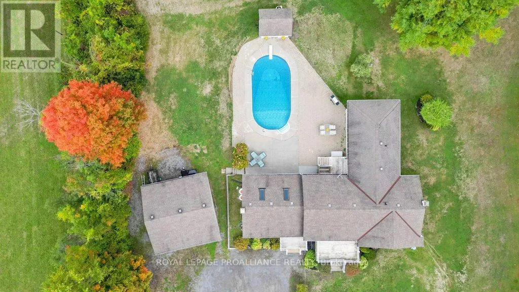 466 MACKENZIE ROAD