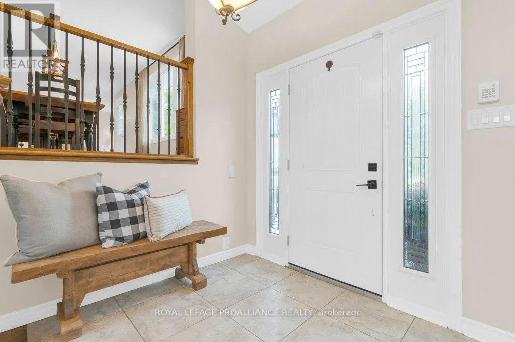 466 MACKENZIE ROAD