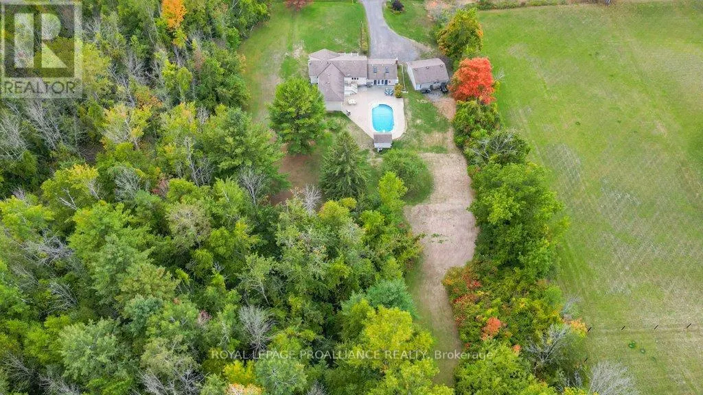 466 MACKENZIE ROAD