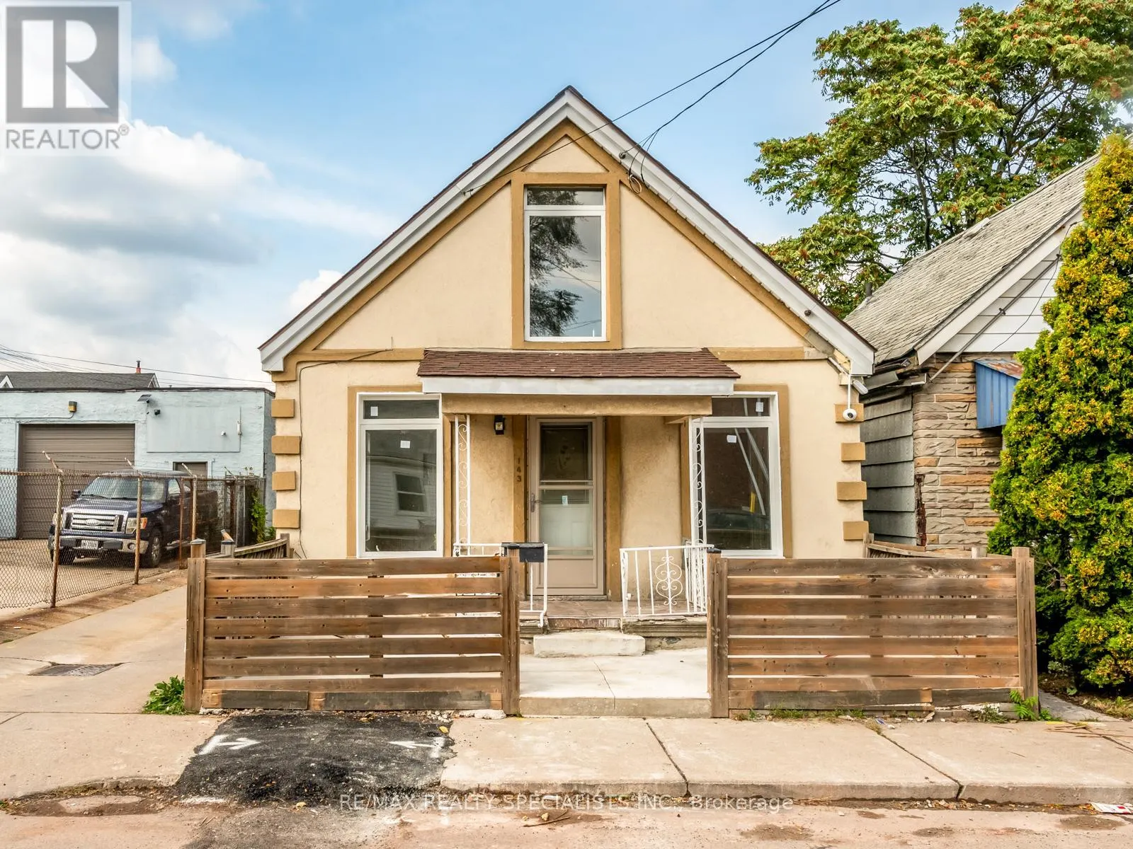 143 GLENDALE AVENUE