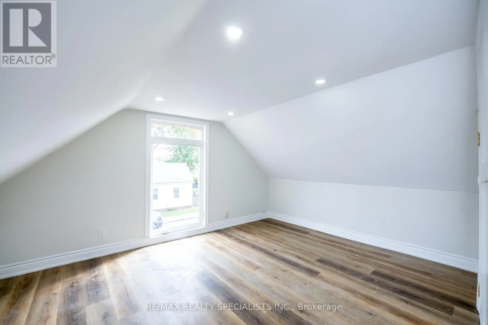 143 GLENDALE AVENUE