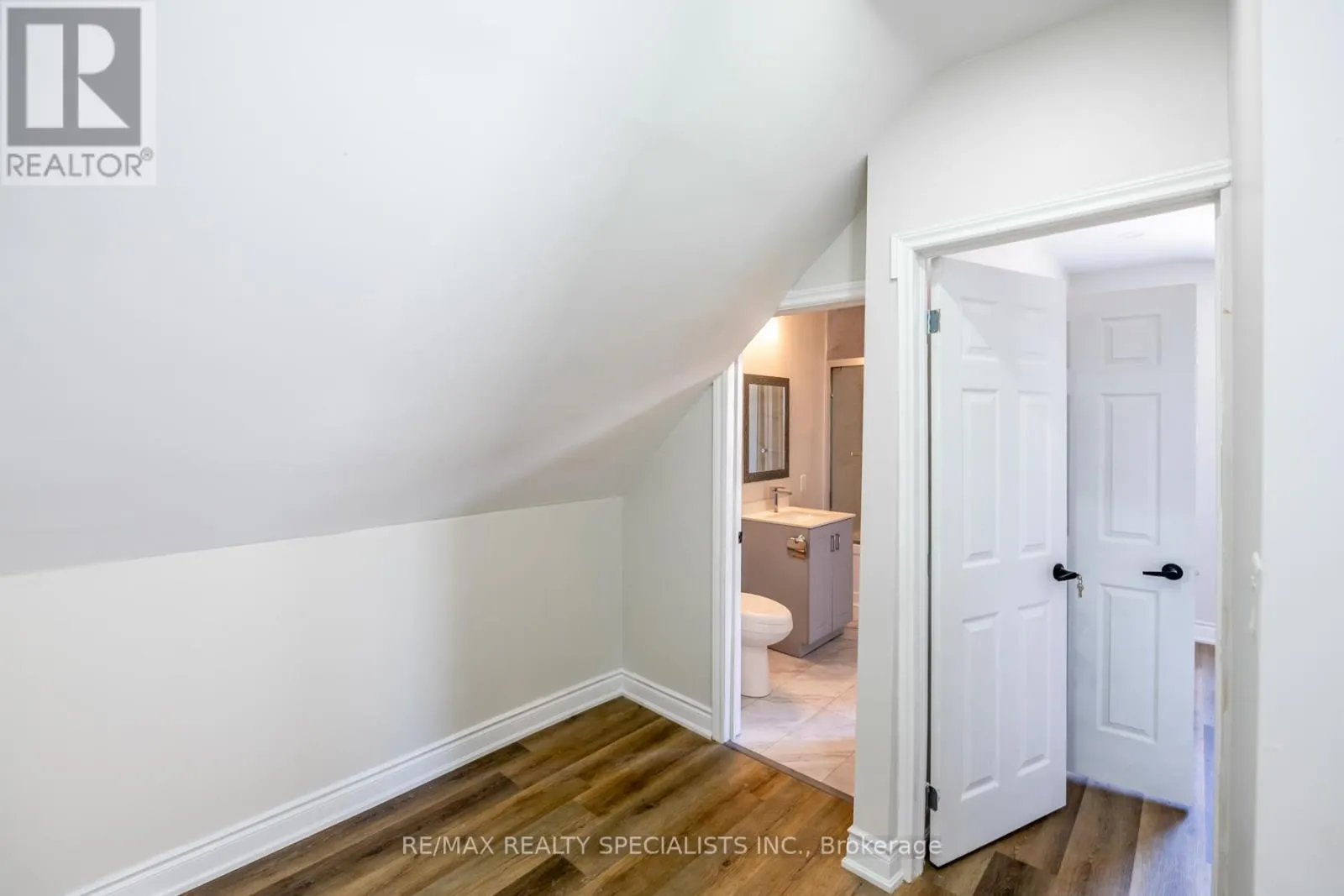 143 GLENDALE AVENUE