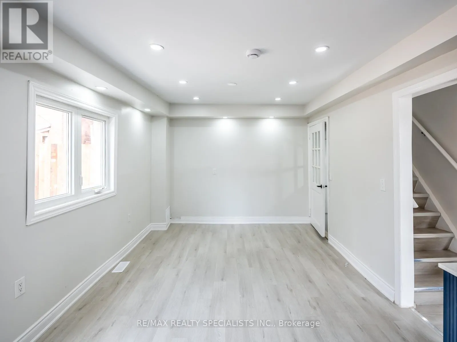 143 GLENDALE AVENUE