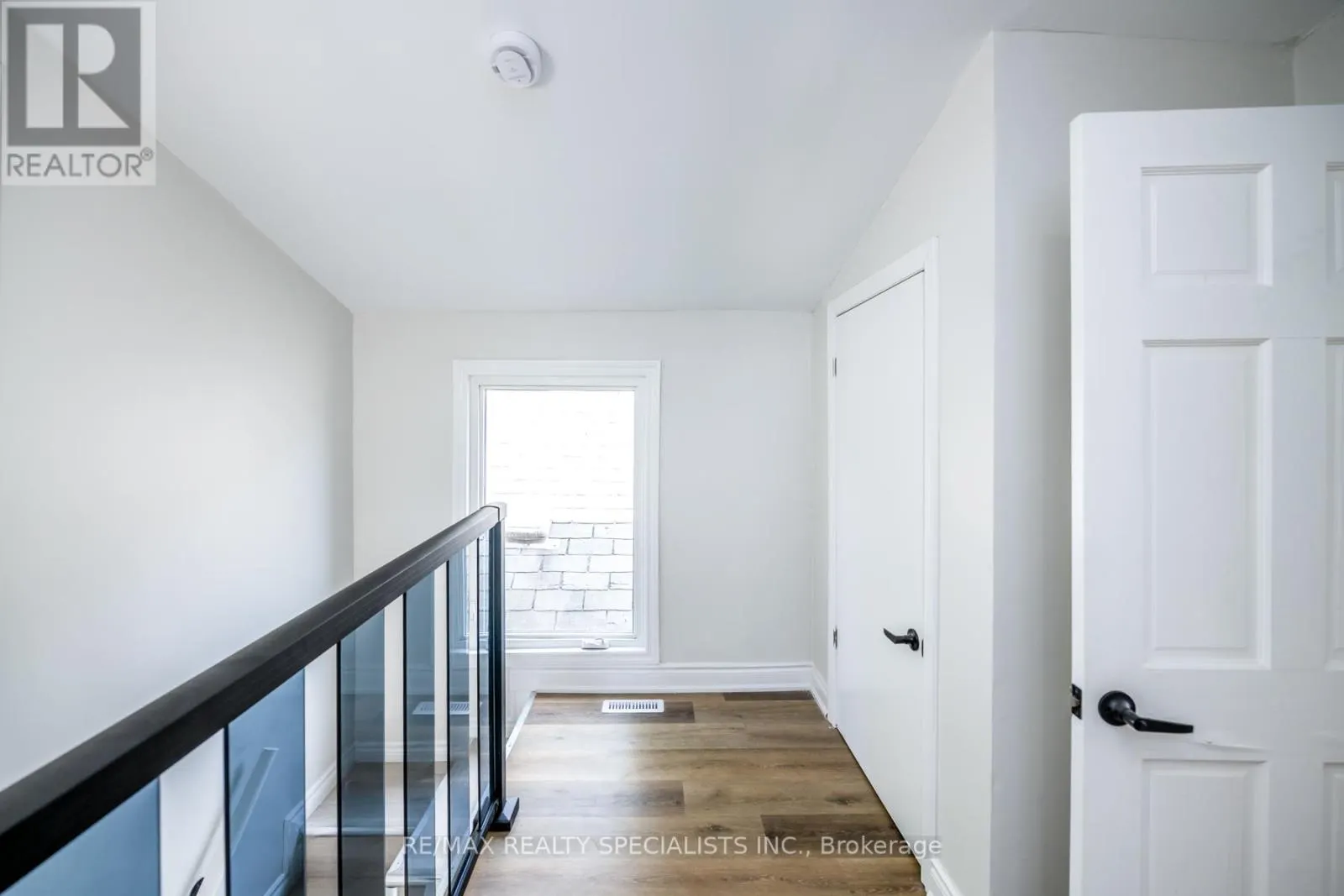 143 GLENDALE AVENUE