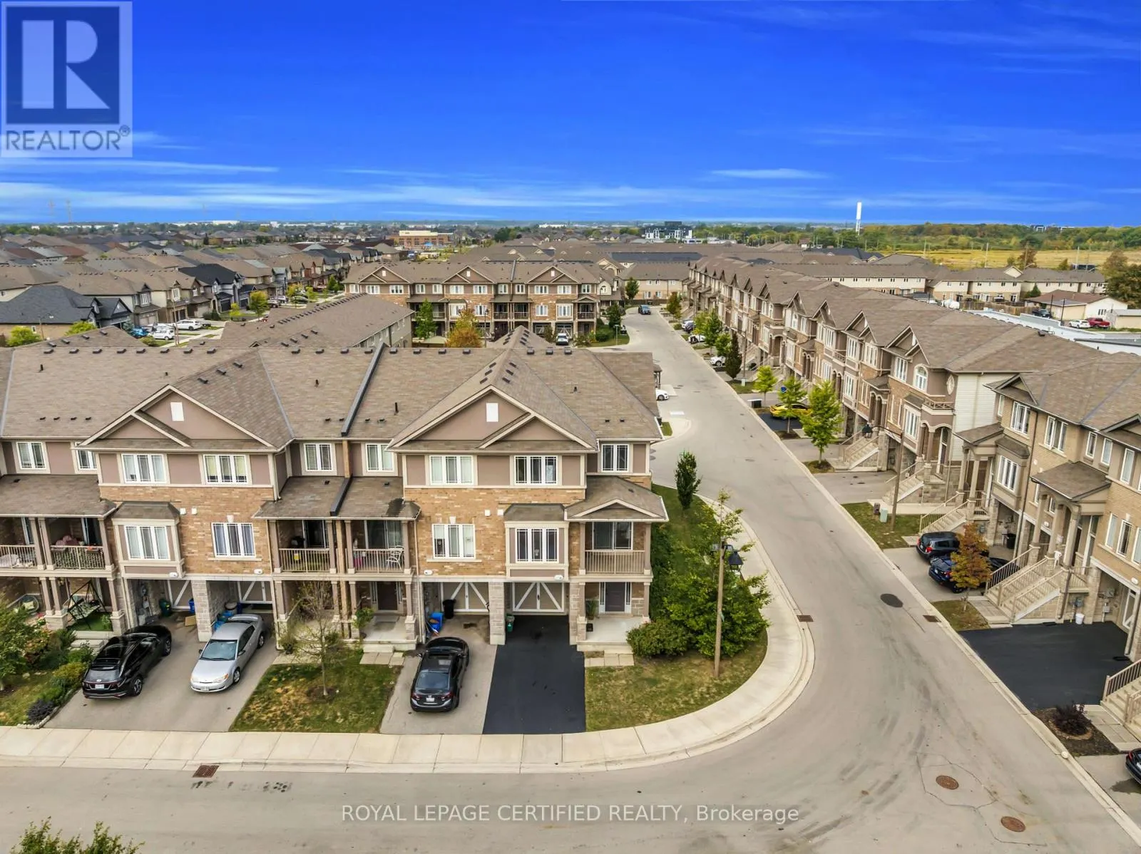 89 BLOOM CRESCENT