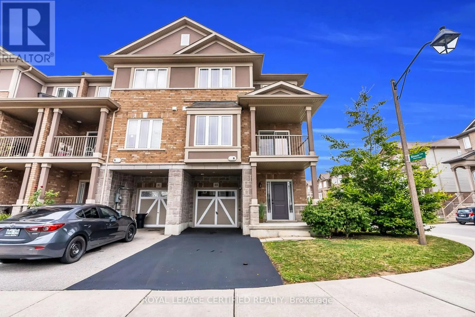 89 BLOOM CRESCENT