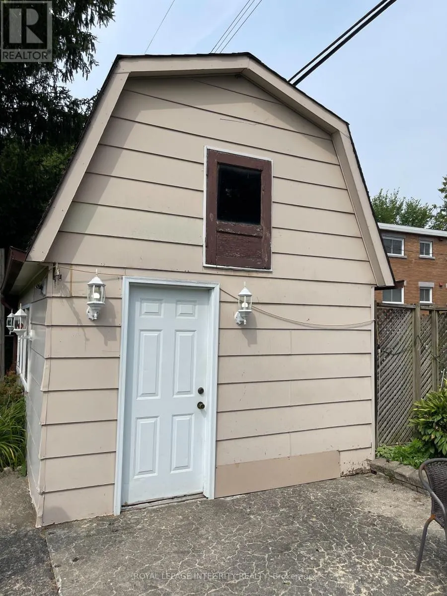 469 GUY STREET
