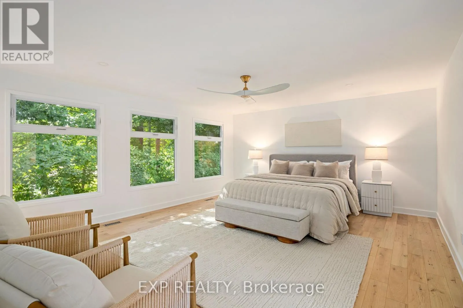 52 BIRCHMOUNT WALK