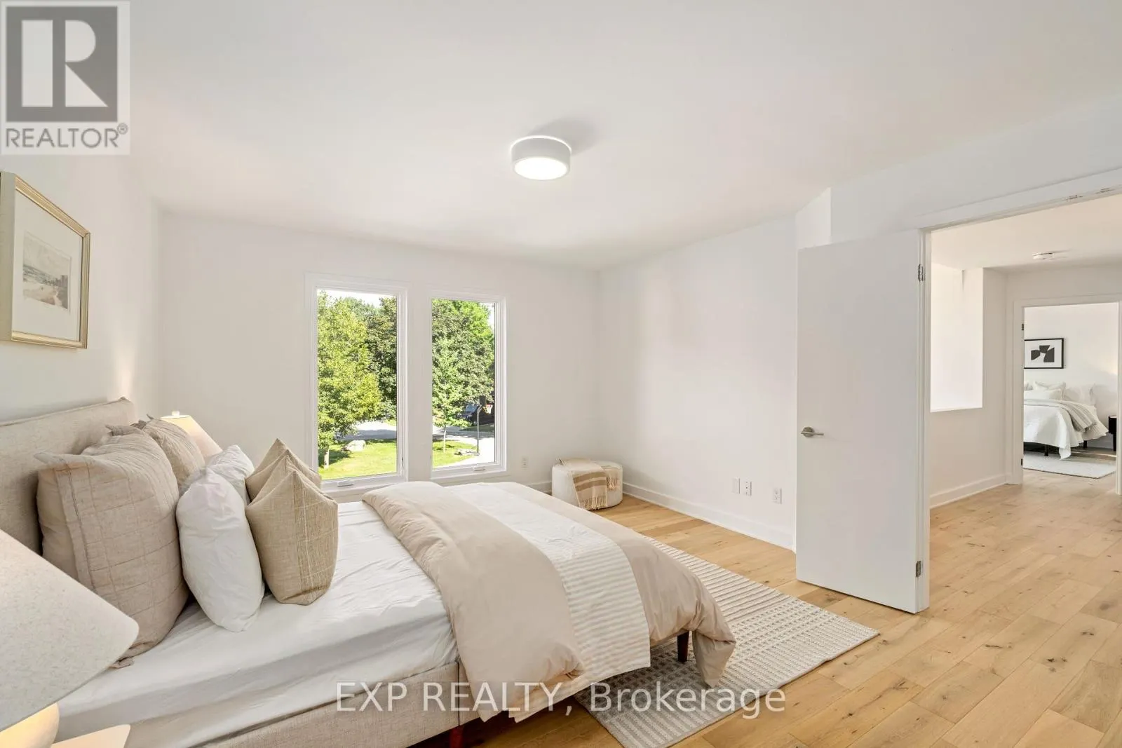 52 BIRCHMOUNT WALK