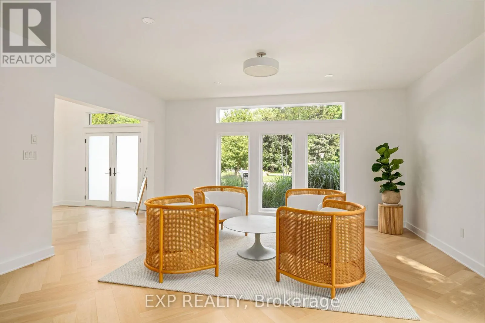 52 BIRCHMOUNT WALK