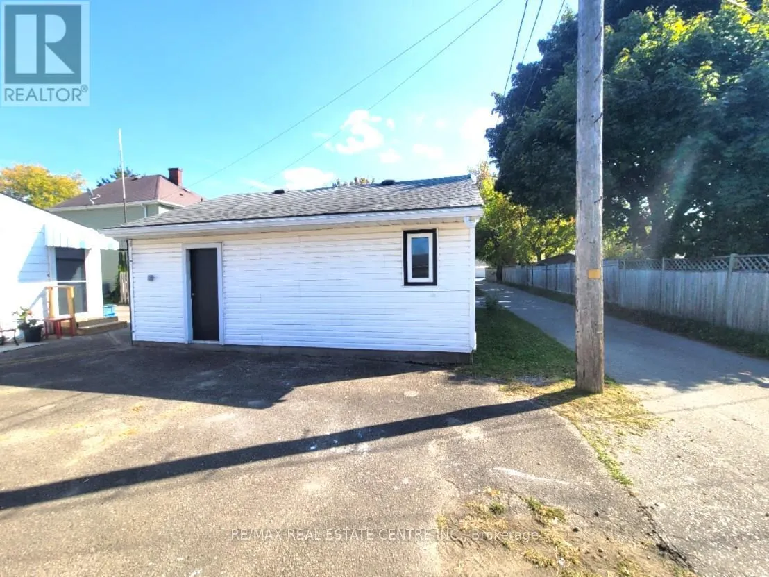146 WHITLEY STREET