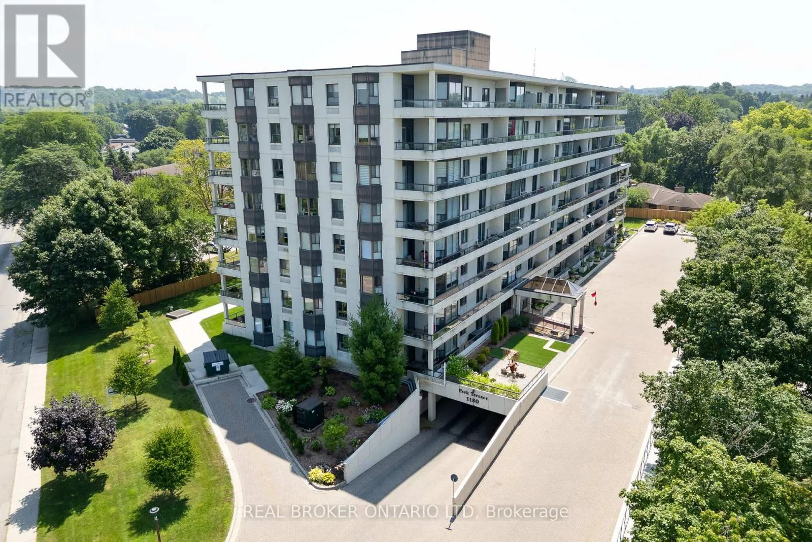 310 - 1180 COMMISSIONERS ROAD W, #310