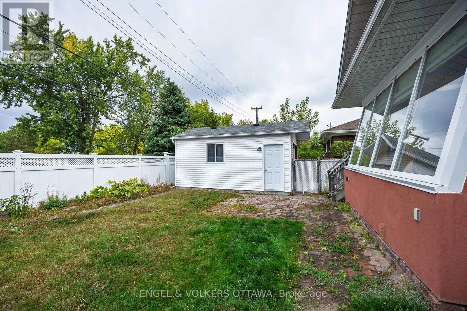 723 HALSTEAD STREET
