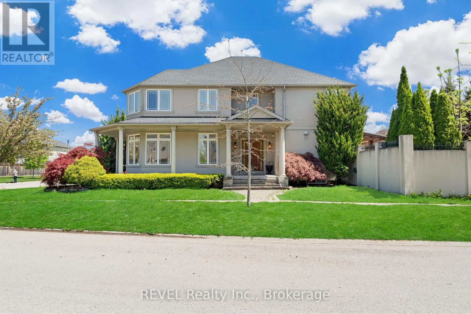 30 MARACAY WAY