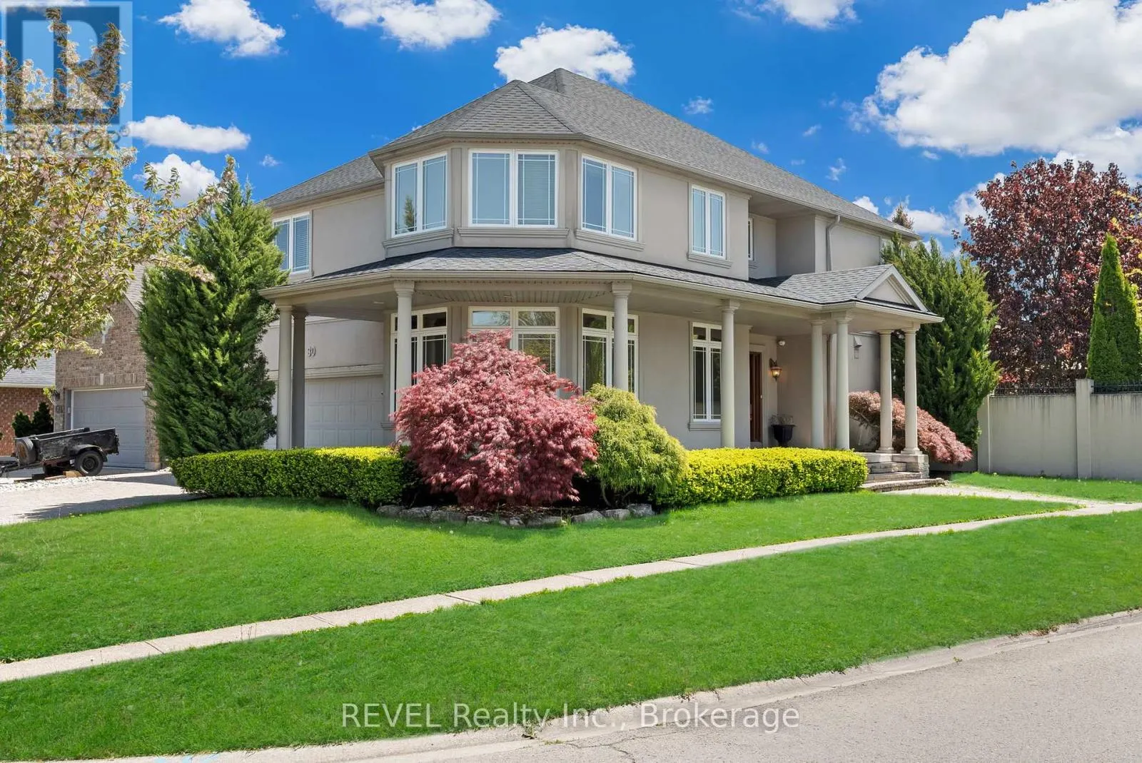 30 MARACAY WAY