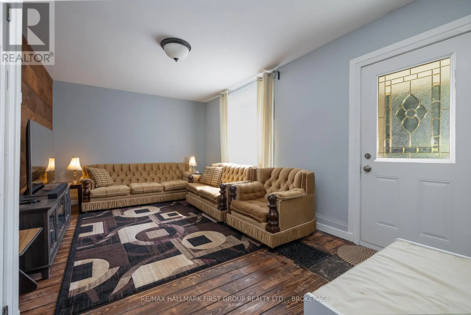 5105 BATTERSEA ROAD