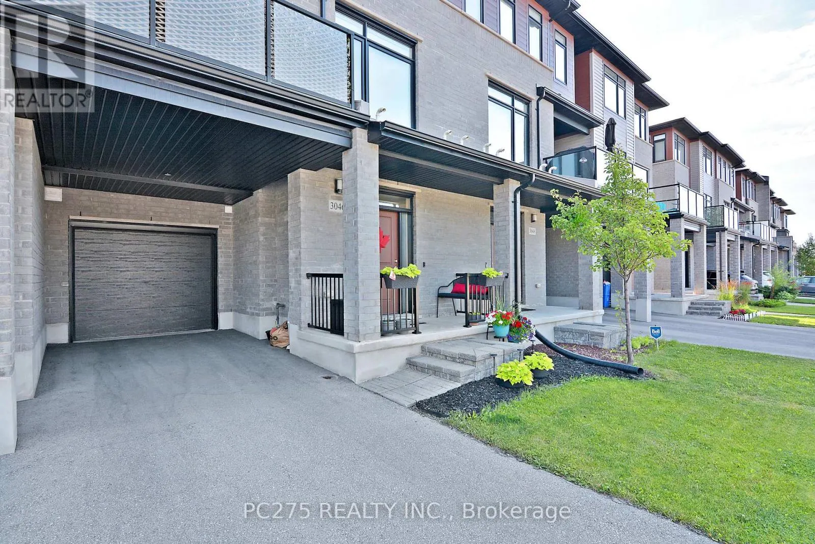 17 - 3046 SPRINGMEADOW ROAD, #17