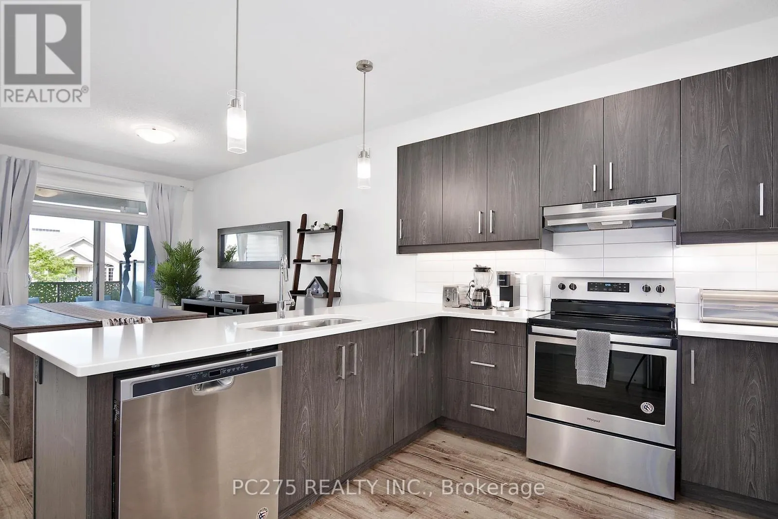 17 - 3046 SPRINGMEADOW ROAD, #17