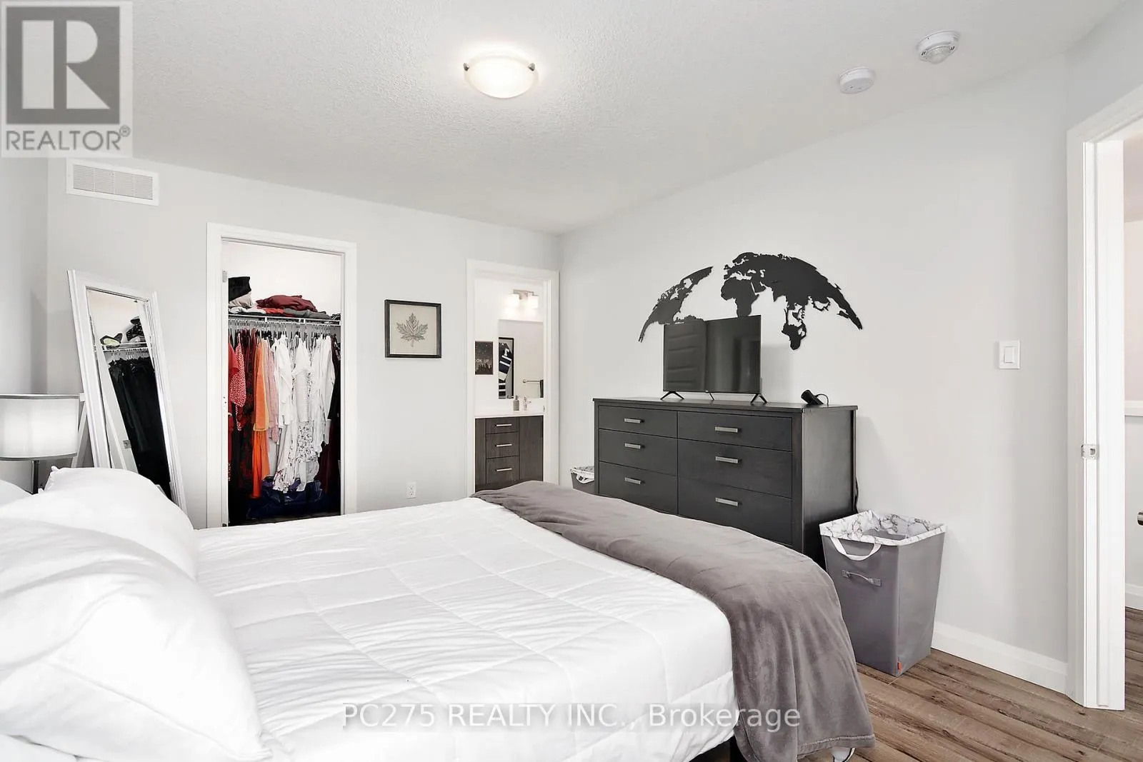 17 - 3046 SPRINGMEADOW ROAD, #17