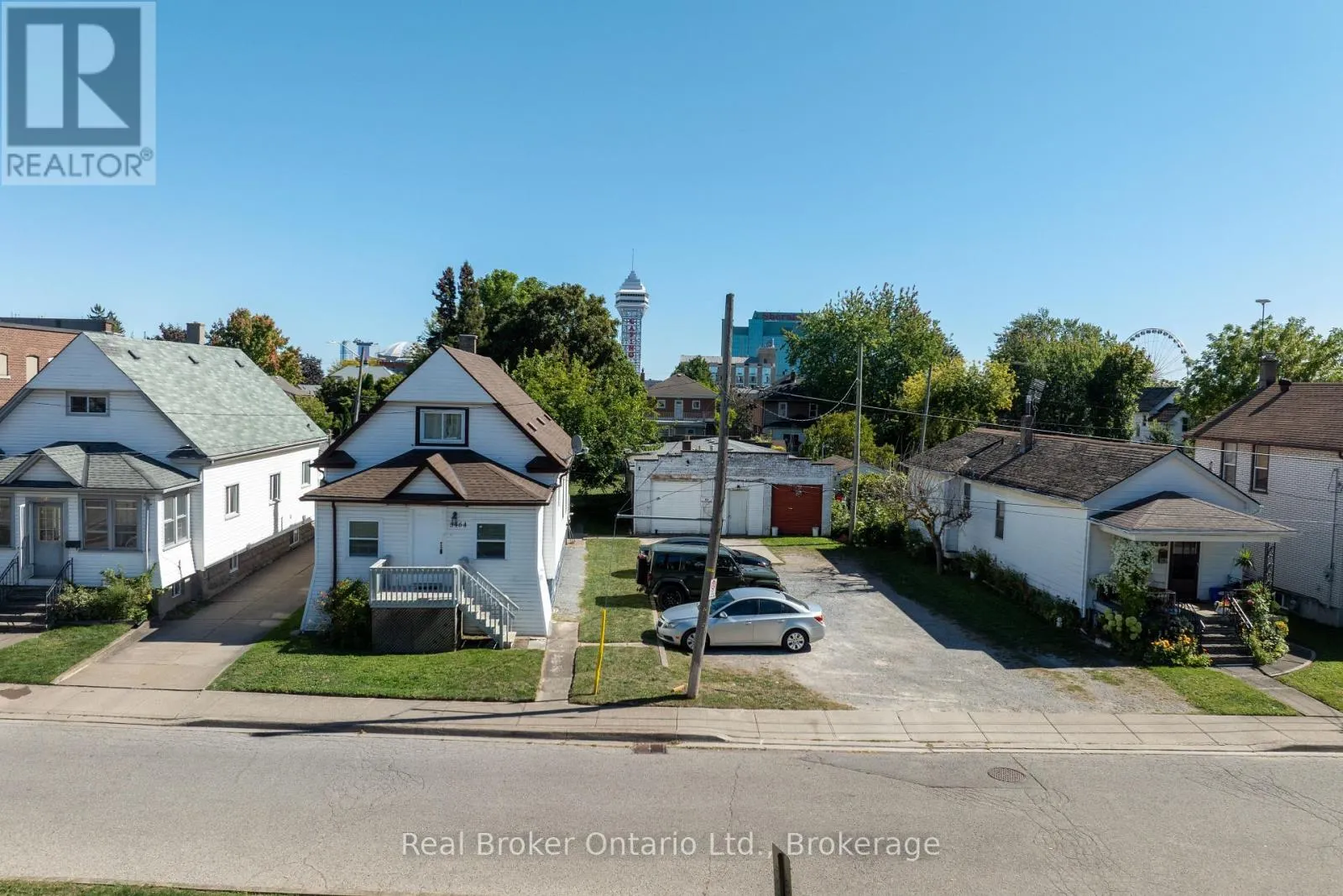 5464 LEWIS AVENUE