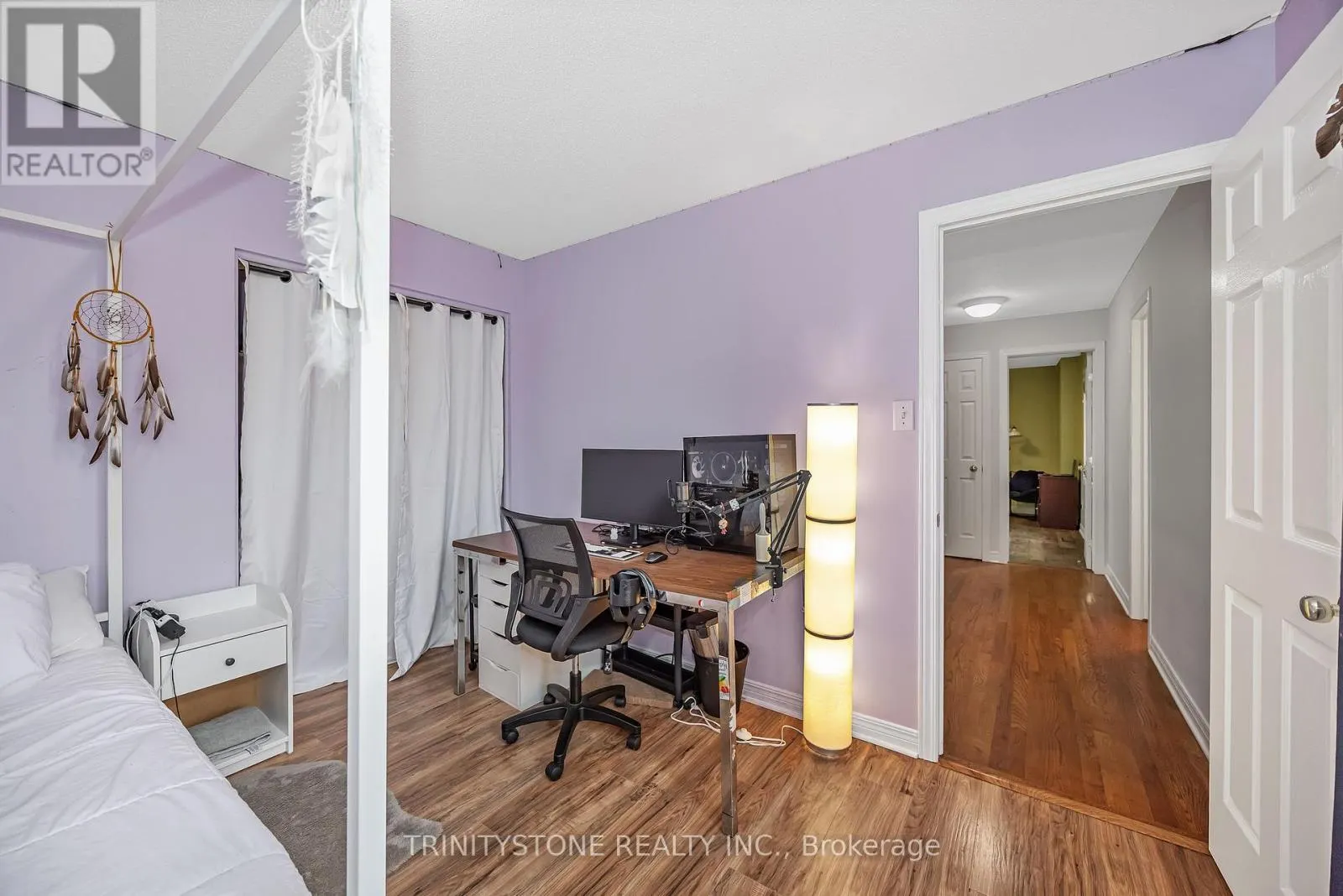 6 CINNABAR WAY