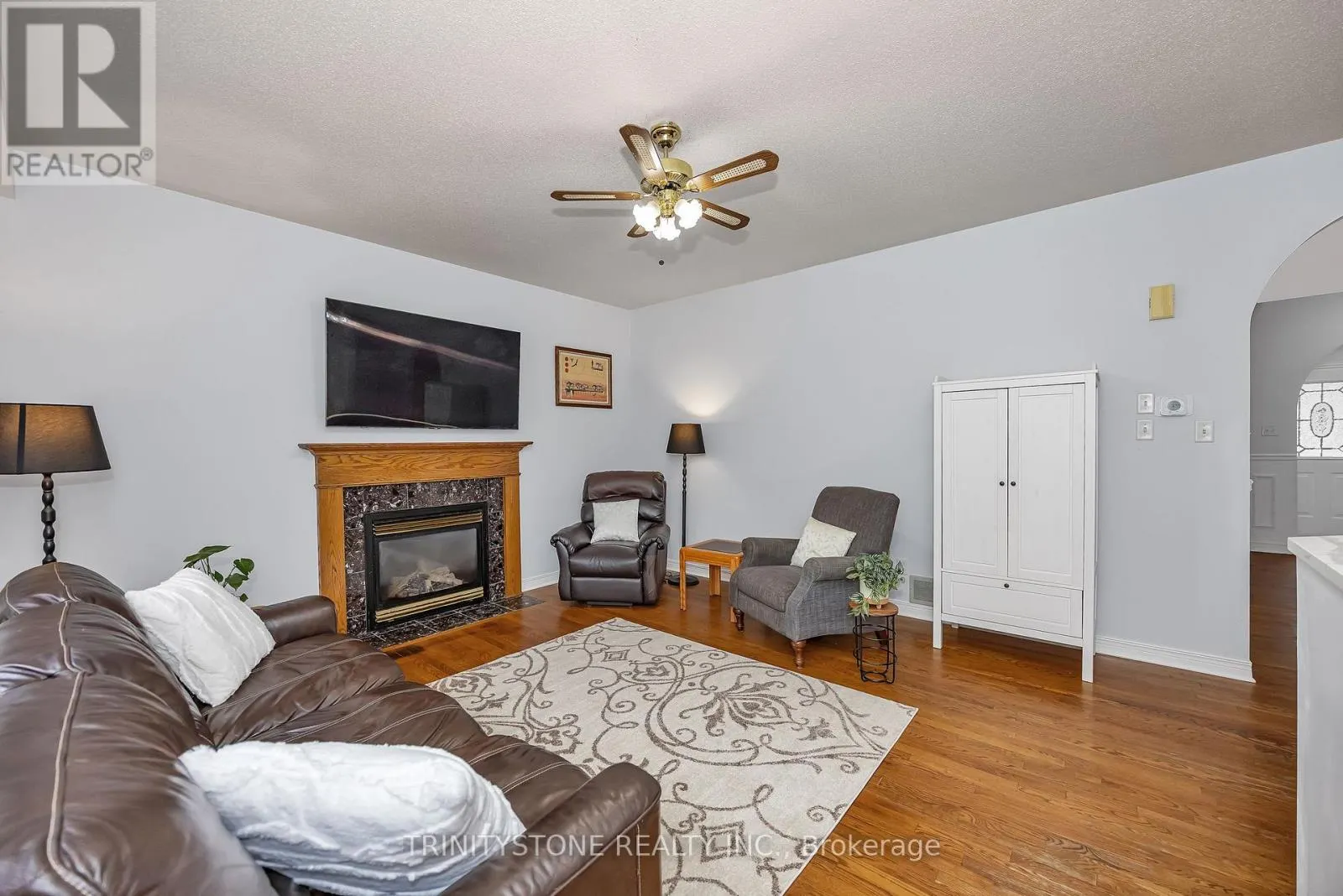 6 CINNABAR WAY