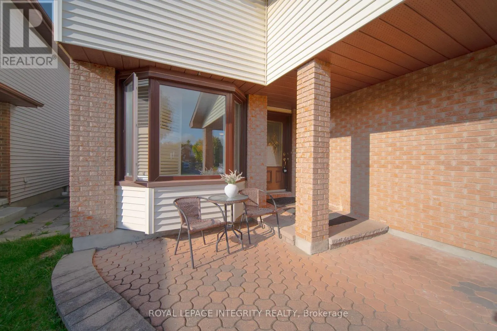 1266 FAMLIT COURT