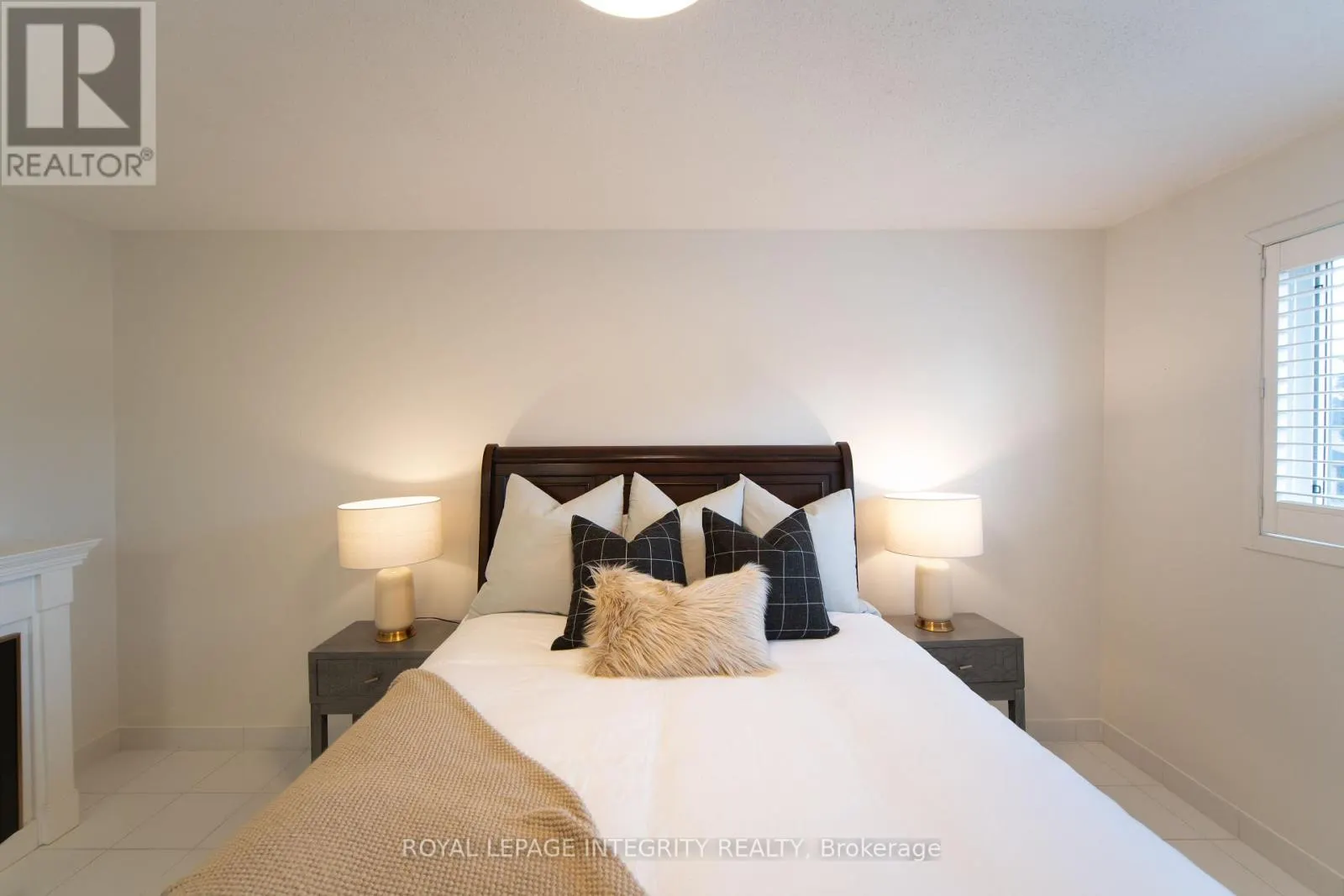 1266 FAMLIT COURT