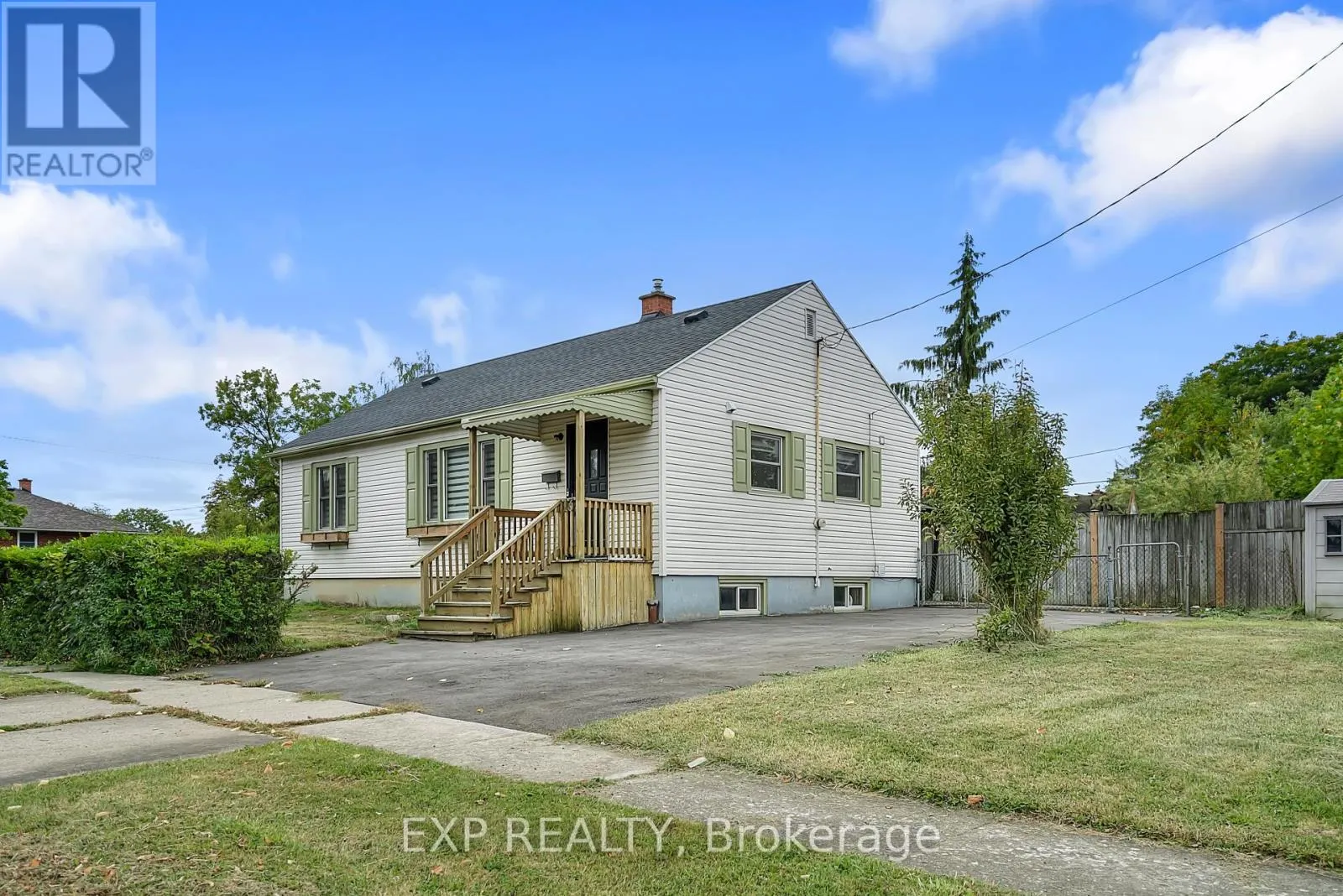 13 MCPHAIL CRESCENT