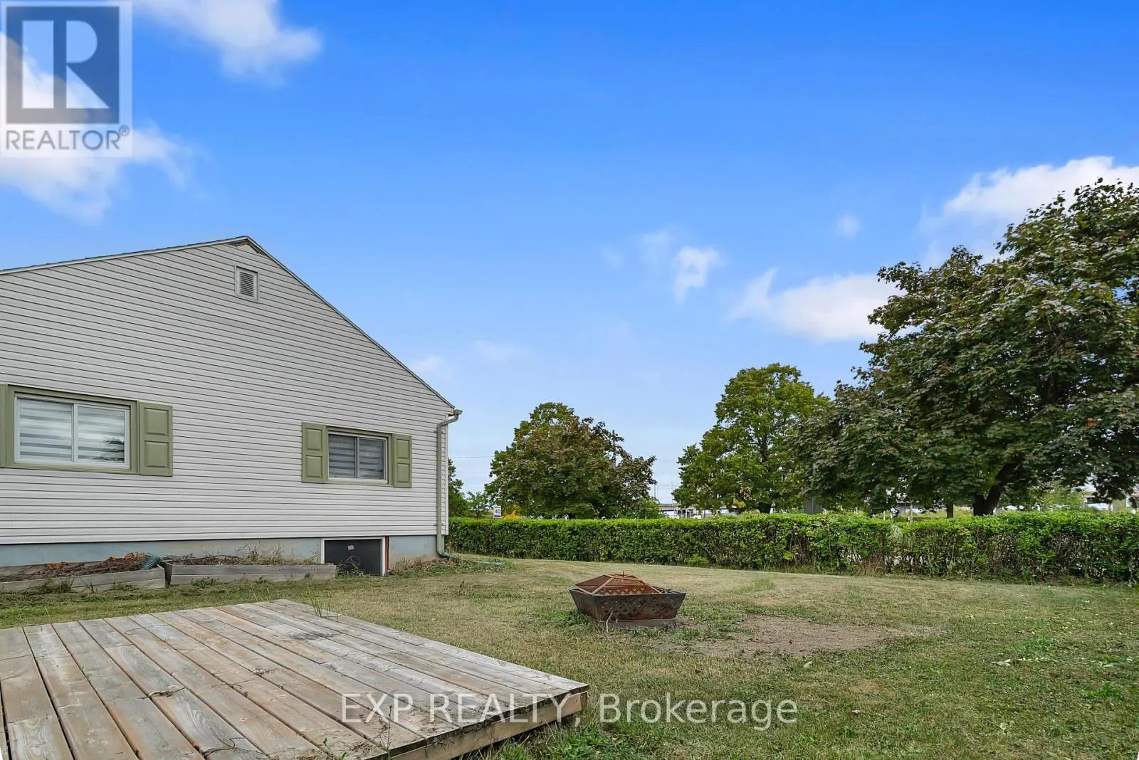 13 MCPHAIL CRESCENT