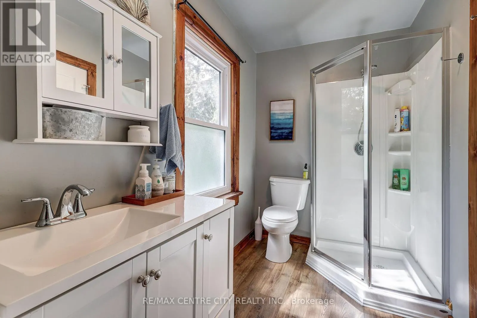 17374 LAKESHORE ROAD