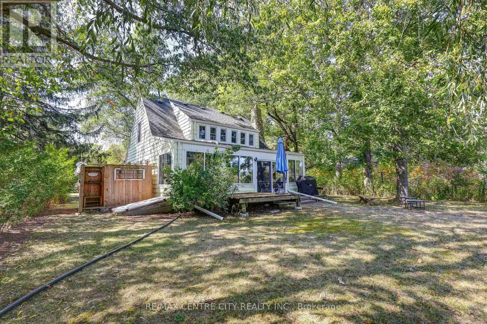 17374 LAKESHORE ROAD