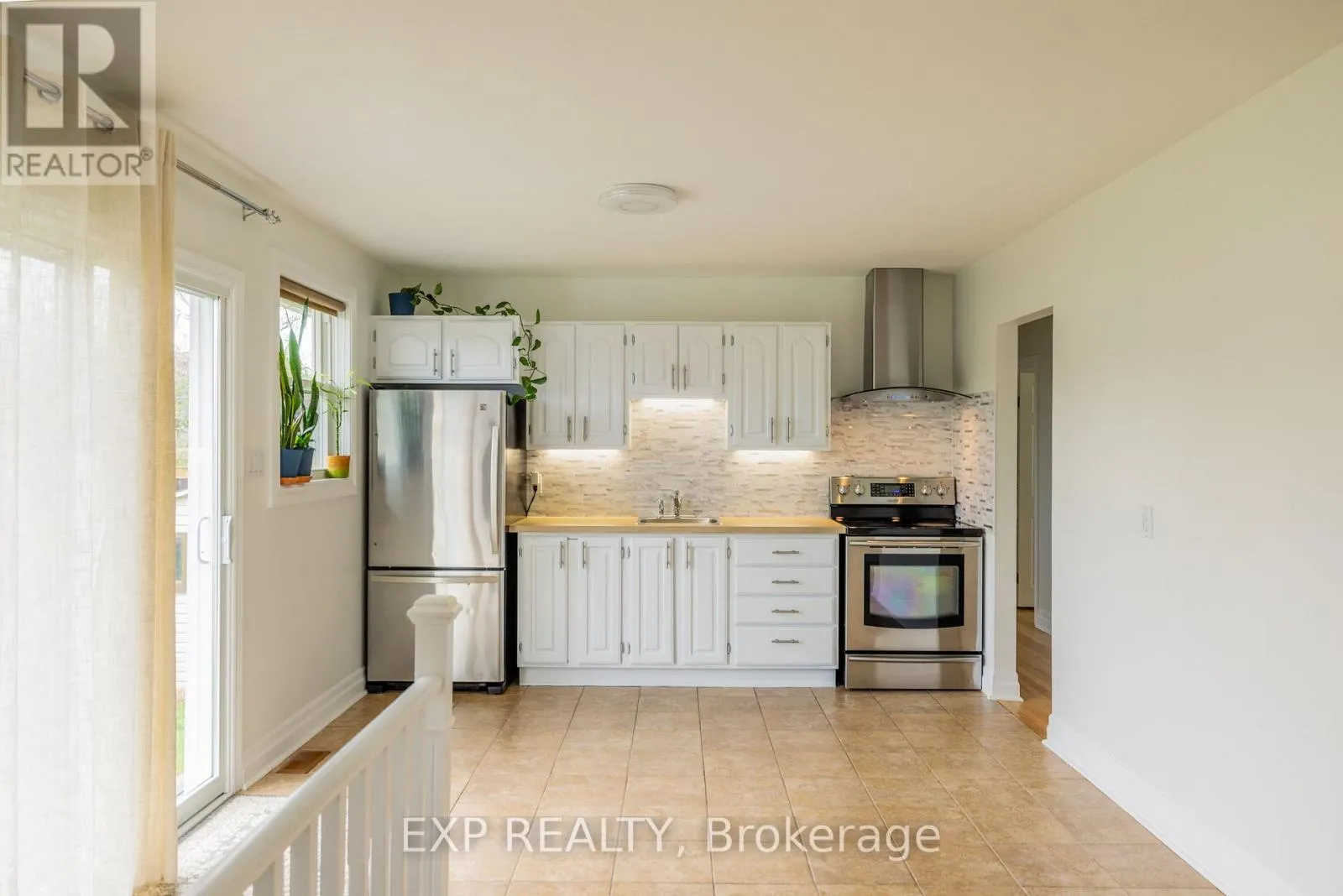 1954 ROSEBELLA AVENUE