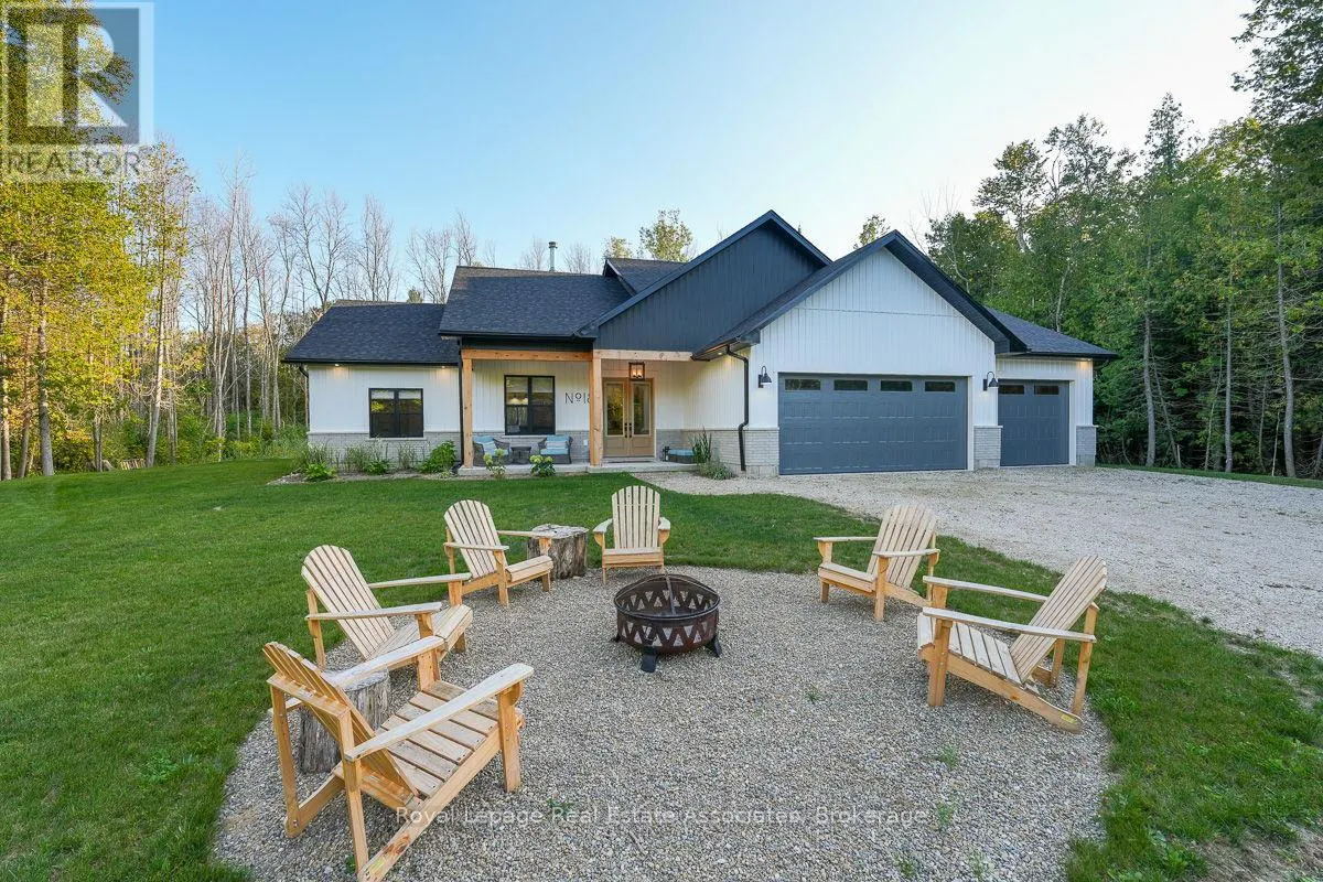 18 TAMARAC ROAD