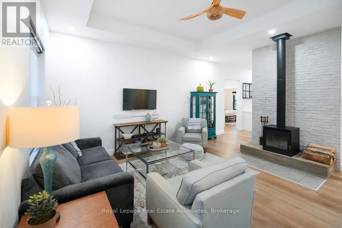 18 TAMARAC ROAD