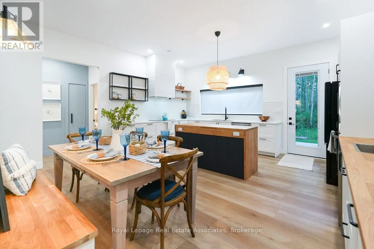 18 TAMARAC ROAD