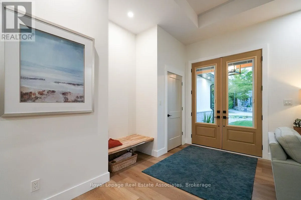 18 TAMARAC ROAD