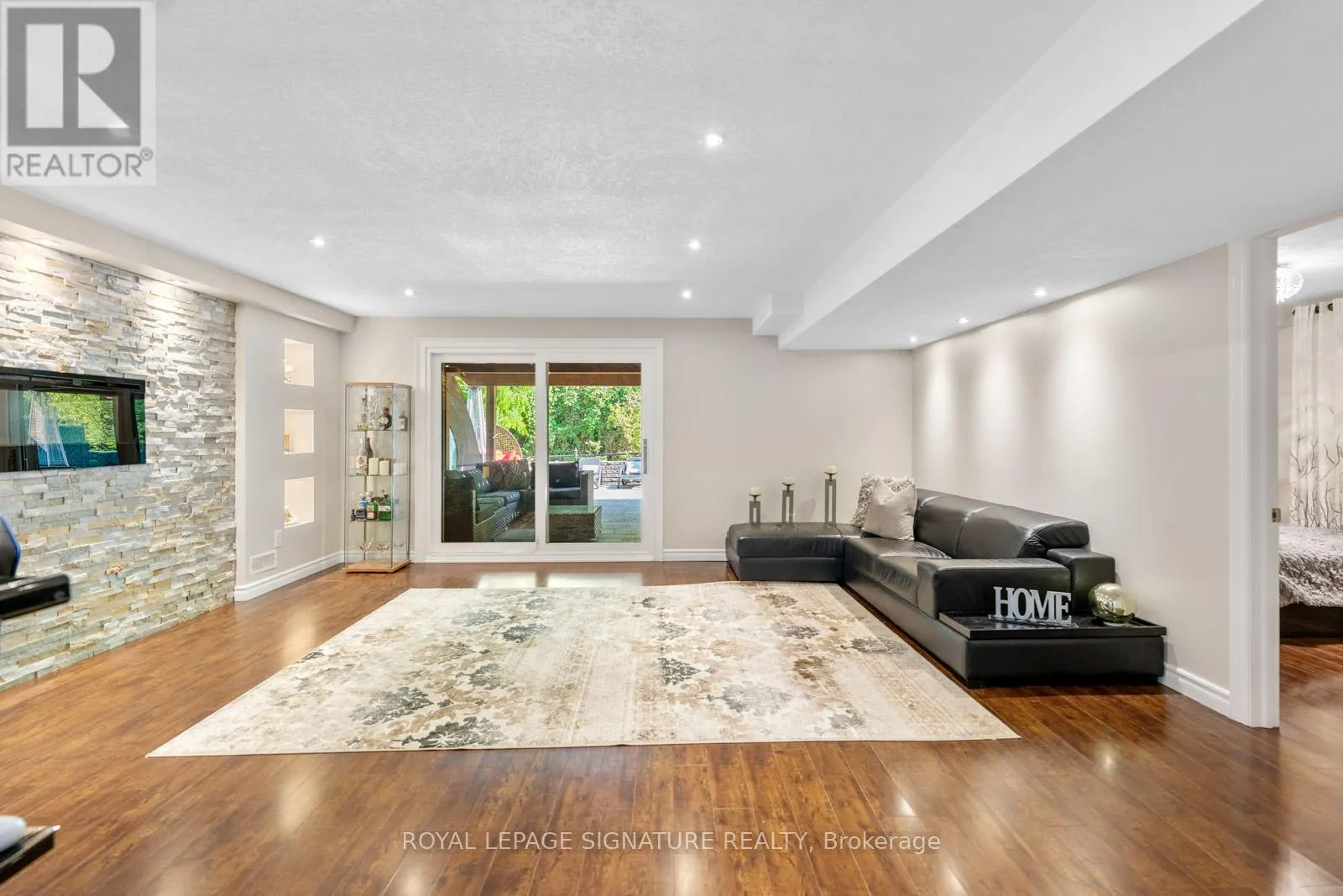 704 ROBERT FERRIE DRIVE