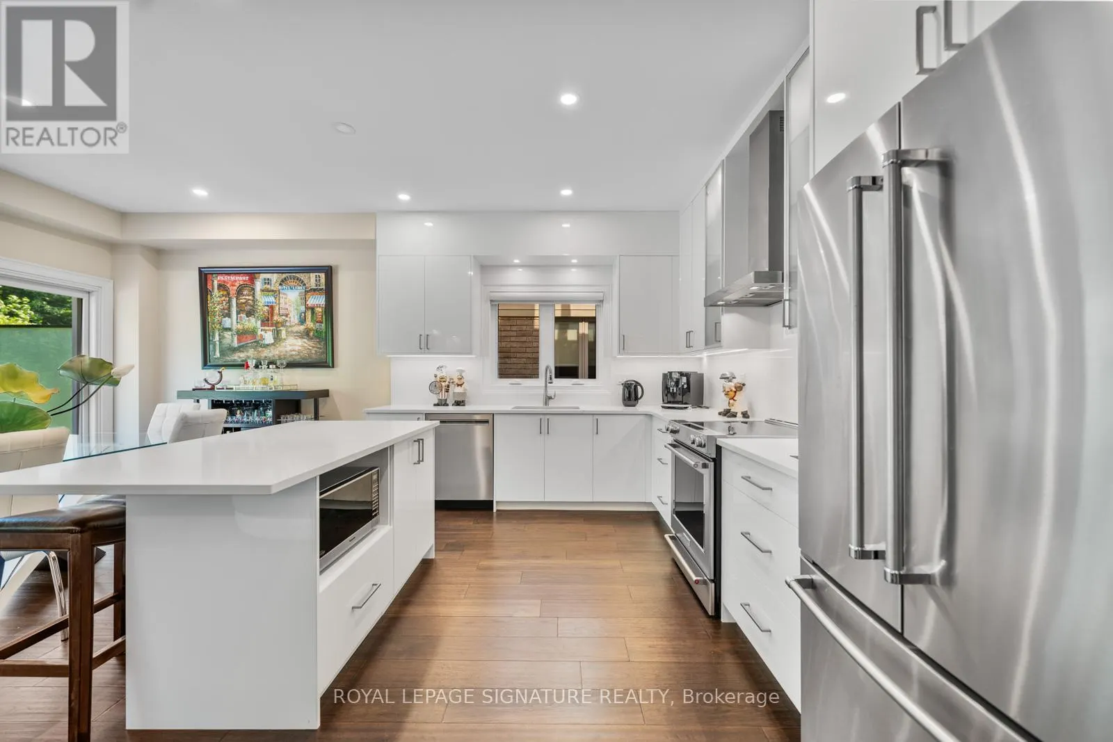 704 ROBERT FERRIE DRIVE