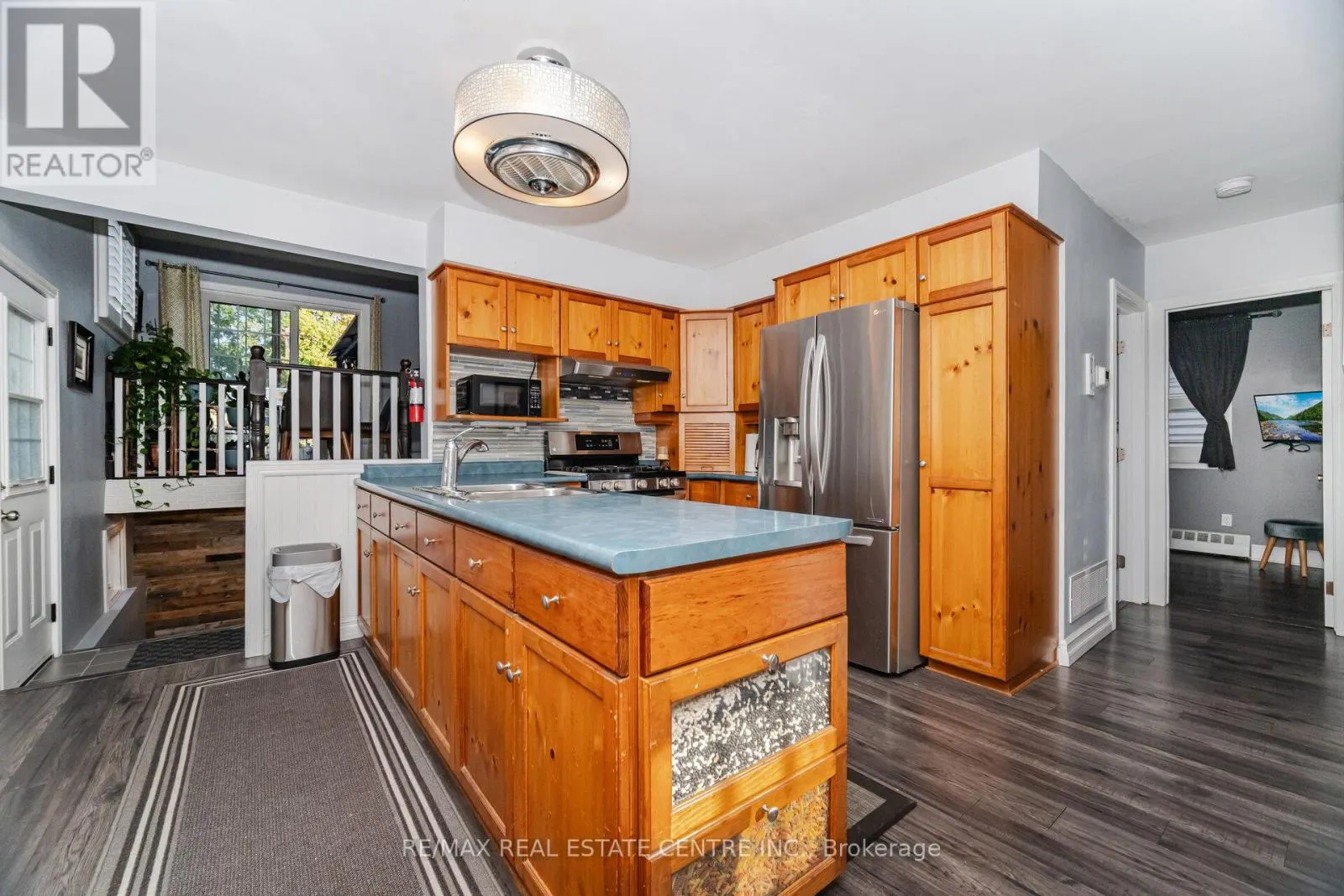 91 E 44TH STREET